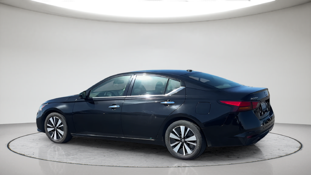 Used 2019 Nissan Altima 2.5 SL FWD image 16