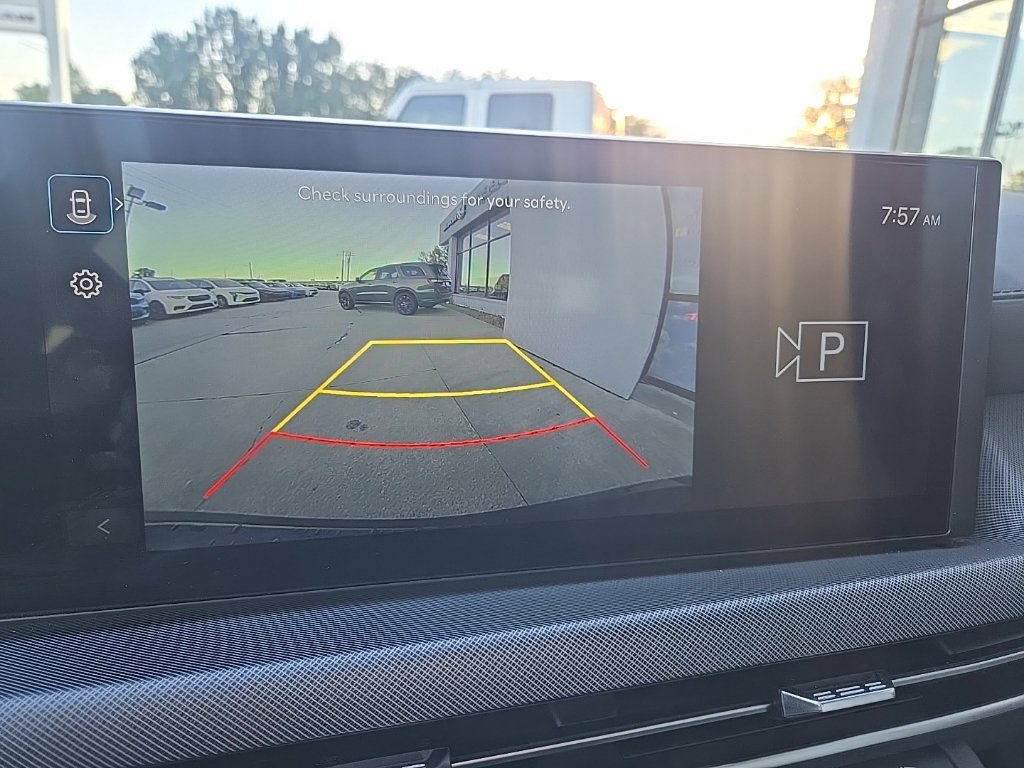 Used 2025 Hyundai Sonata SEL FWD image 17