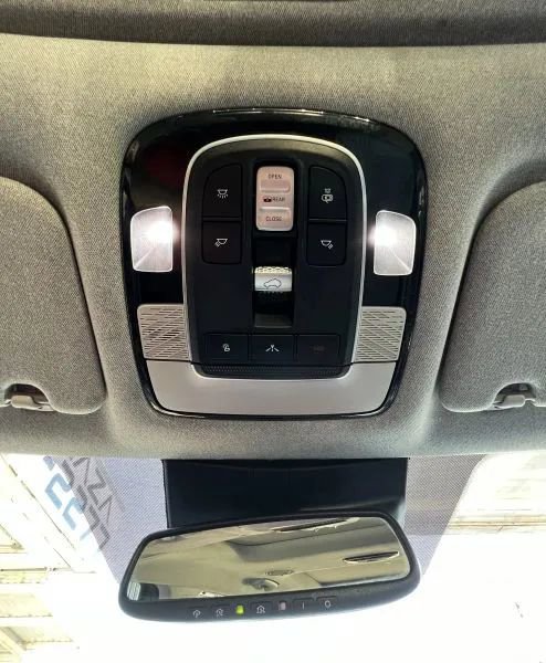 Used 2021 Hyundai Palisade Limited image 42