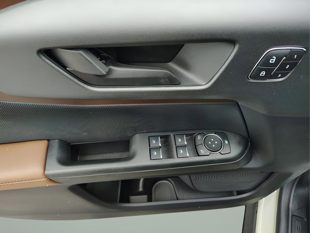 New 2025 Ford Bronco Sport Outer Banks w/ Outer Banks Tech Package+ image 12