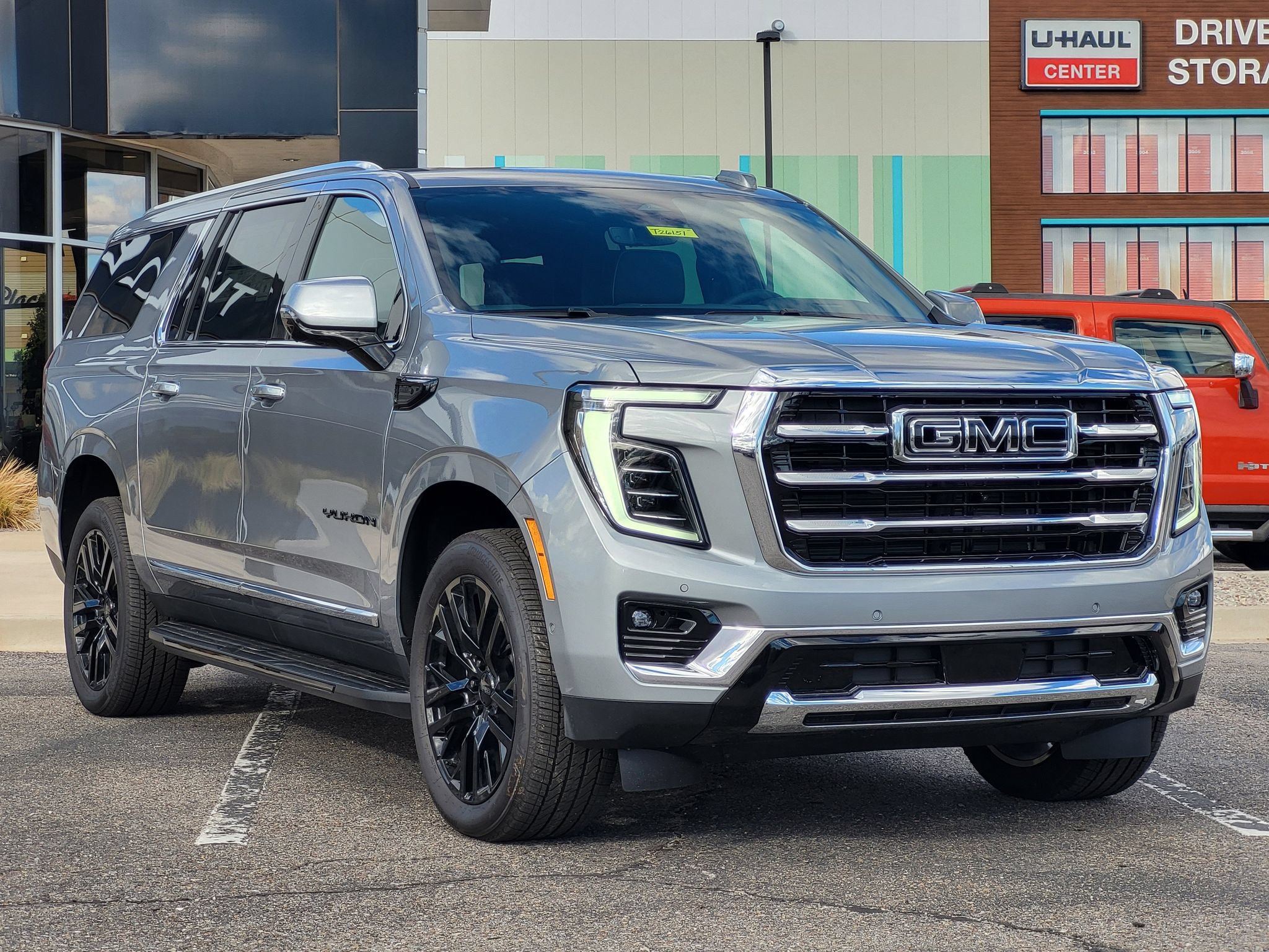 New 2026 GMC Yukon XL Elevation w/ Elevation Premium Package AWD/4WD image 2