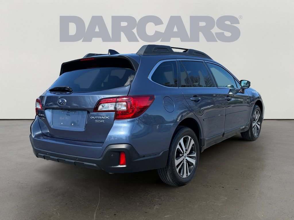 Used 2018 Subaru Outback 3.6R Limited AWD/4WD image 6