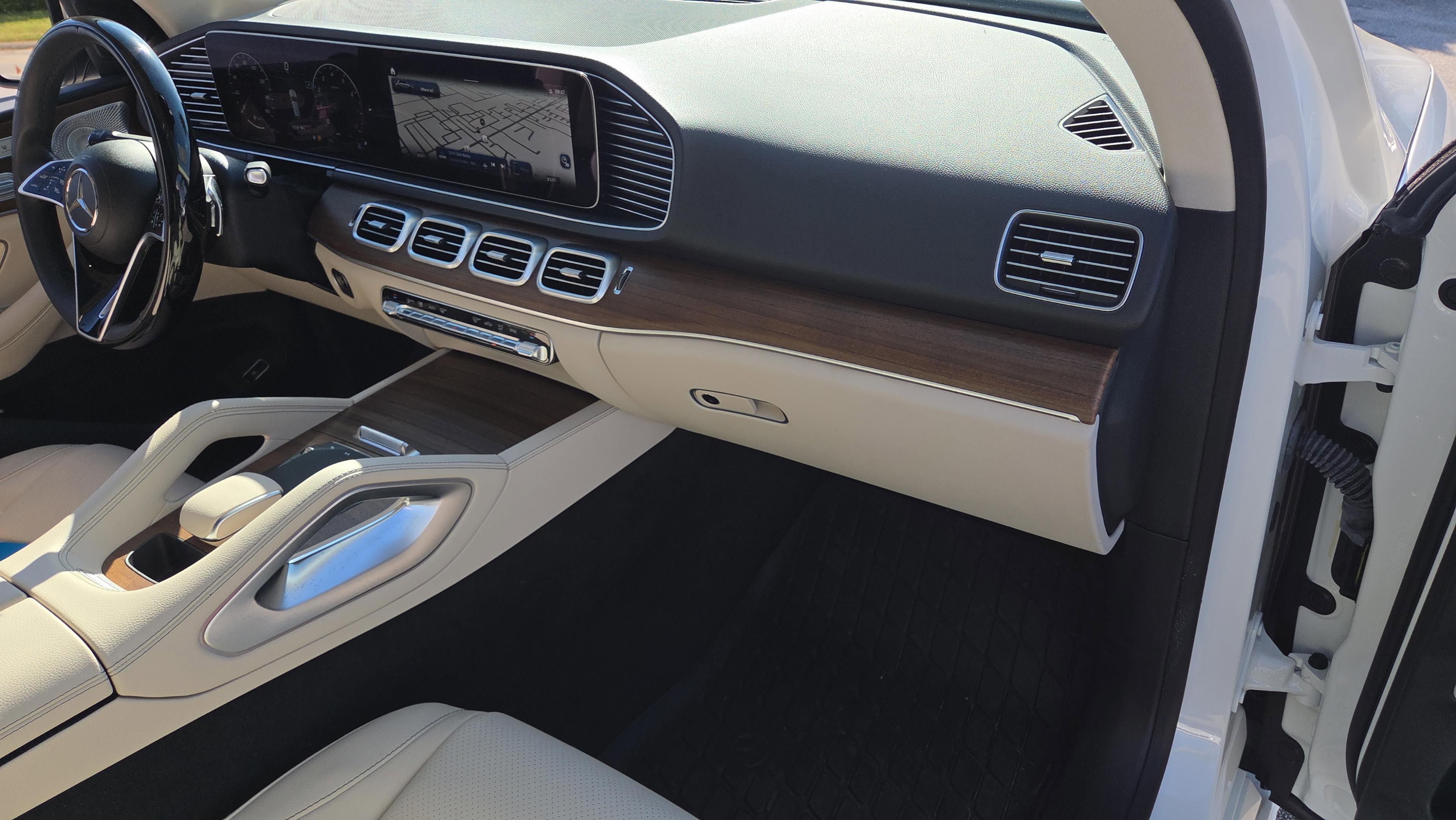 Used 2024 Mercedes-Benz GLE 350 4MATIC image 17