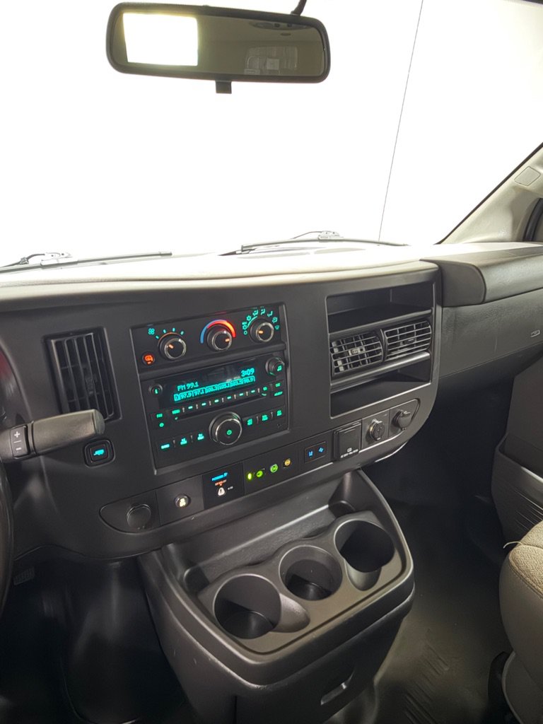 Used 2019 Chevrolet Express 3500 LS RWD image 13