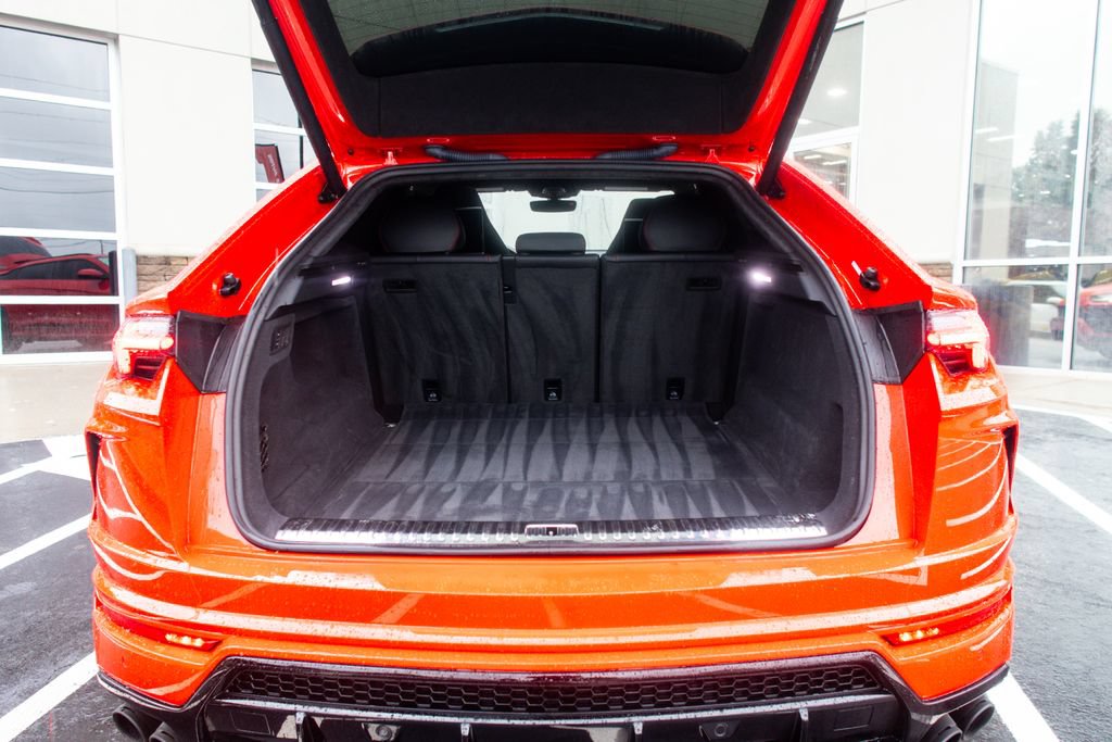 Used 2019 Lamborghini Urus AWD/4WD image 50