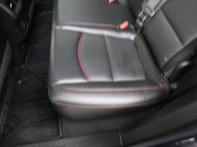 Used 2022 Chevrolet Equinox RS w/ RS Leather Package image 21