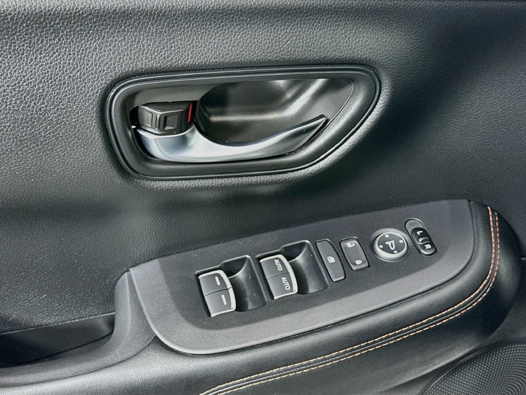 Certified 2026 Honda HR-V Sport image 17