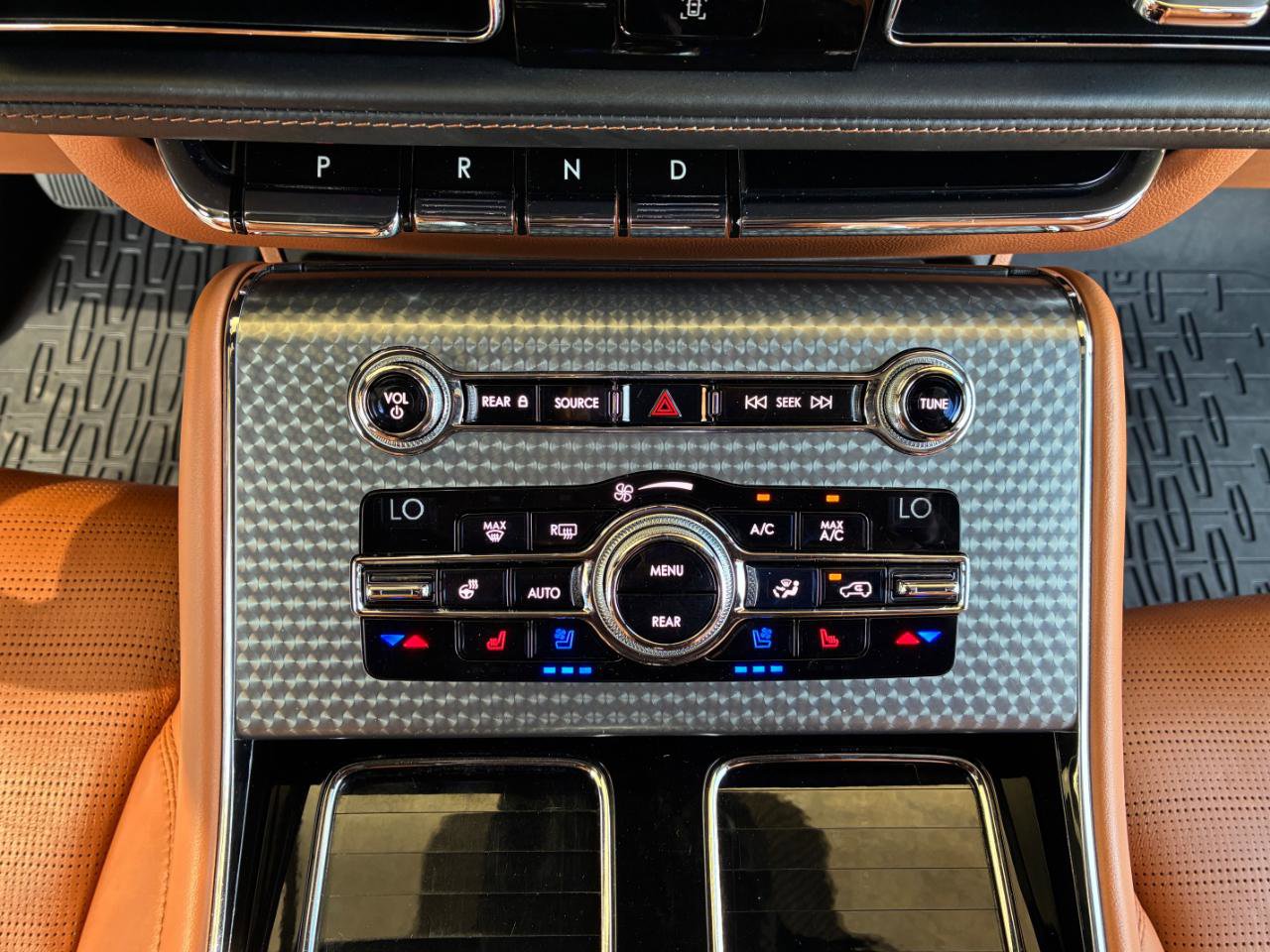 Used 2020 Lincoln Aviator Black Label w/ Dynamic Handling Package AWD/4WD image 27