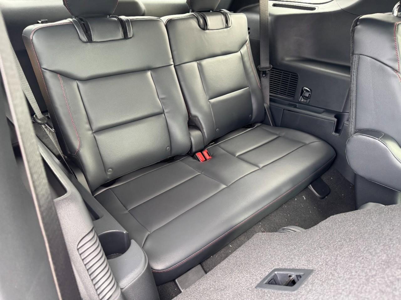 New 2026 Ford Explorer ST image 7