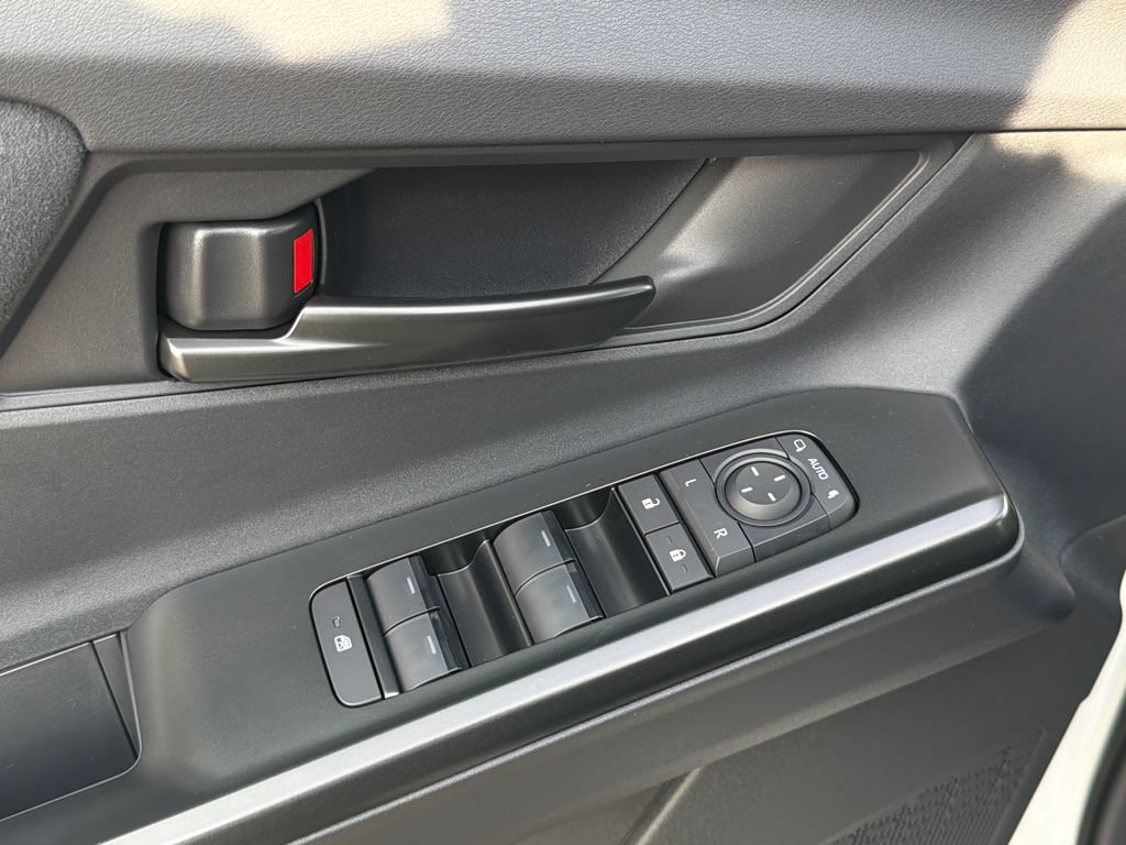 New 2026 Toyota C-HR AWD/4WD image 17