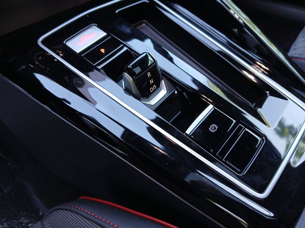 New 2026 Volkswagen GTI SE FWD image 24