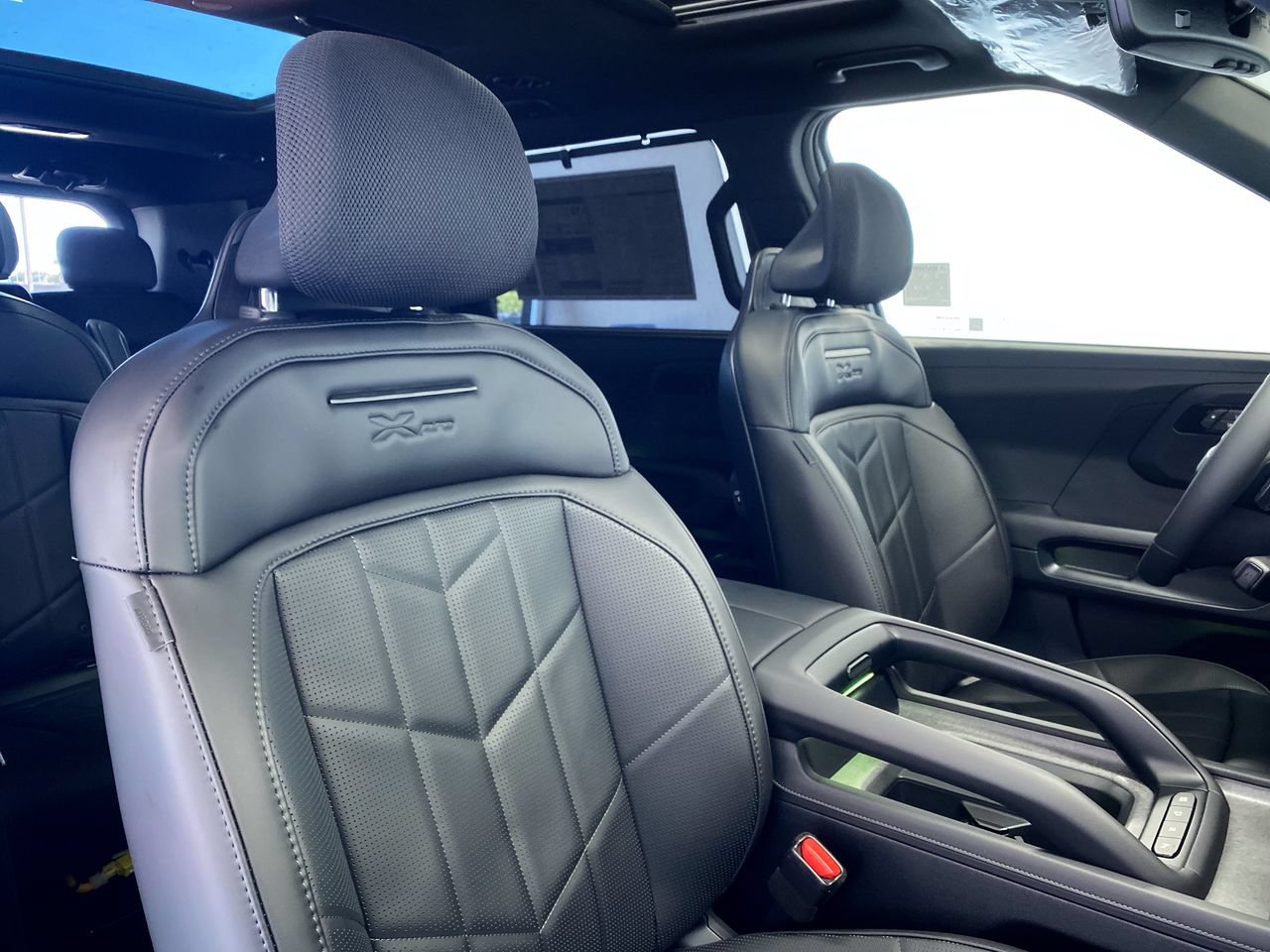 New 2027 Kia Telluride SX X-Pro AWD/4WD image 32