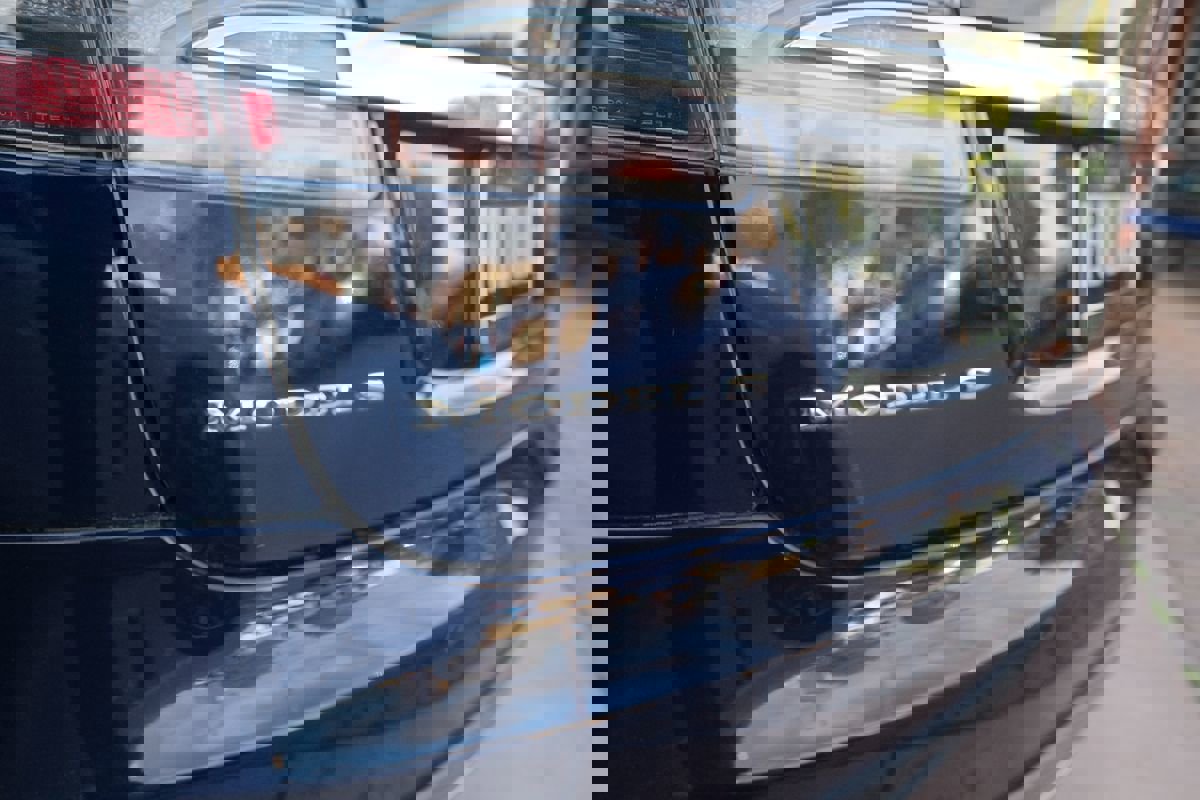 Used 2014 Tesla Model S 85 image 5