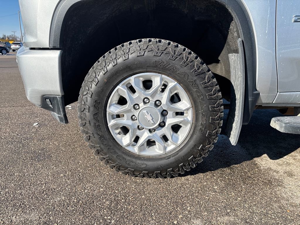 Used 2020 Chevrolet Silverado 2500 High Country w/ Z71 Off-Road Package image 28