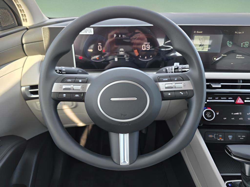 New 2026 Hyundai Tucson SEL image 16