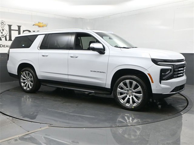 New 2026 Chevrolet Suburban Premier image 6