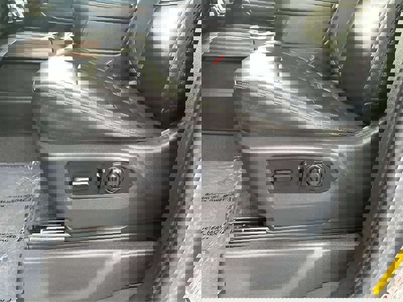 Used 2021 Chevrolet Silverado 1500 LT Trail Boss w/ Convenience Package II image 31