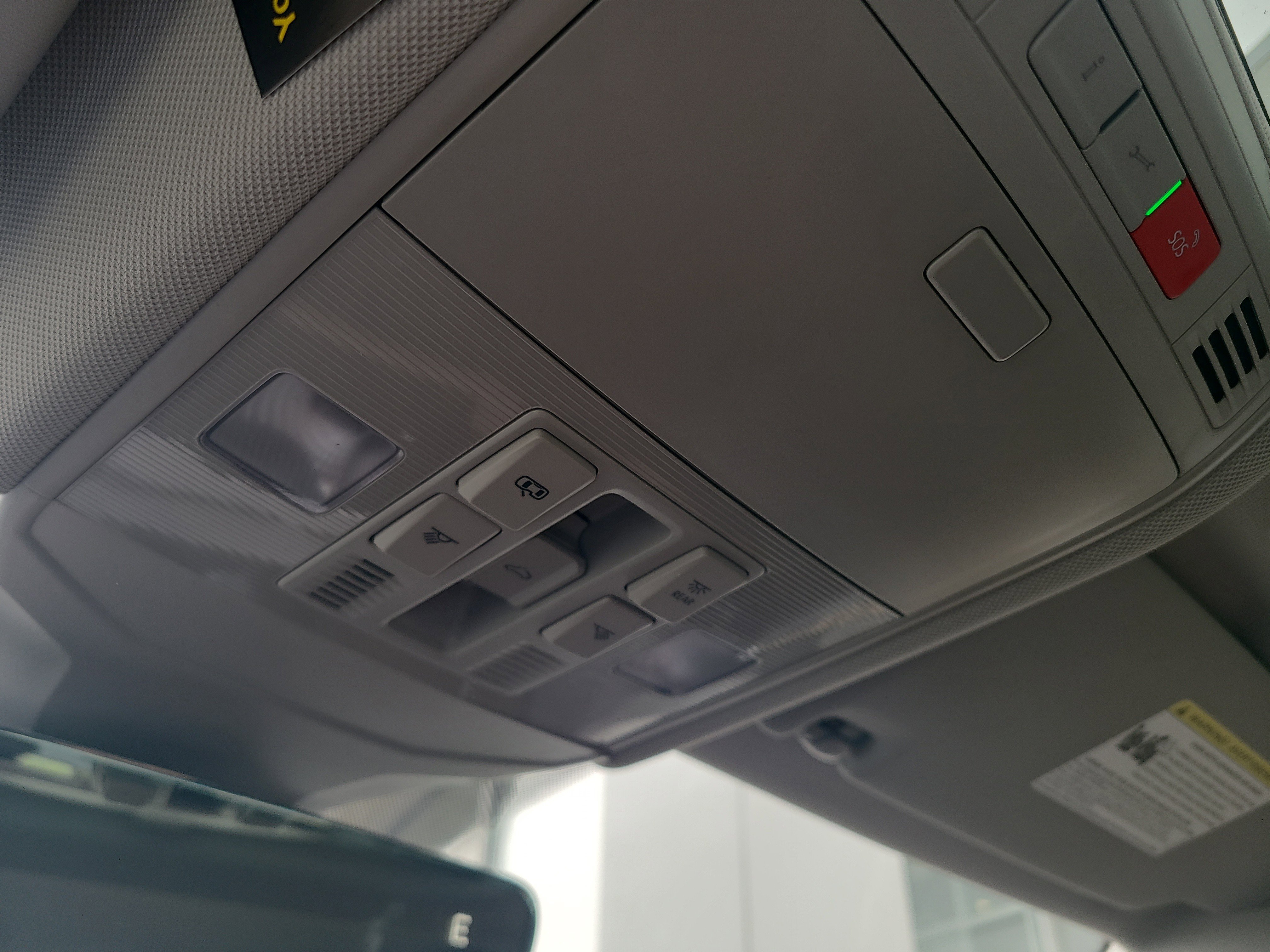 New 2025 Volkswagen Jetta SEL image 28