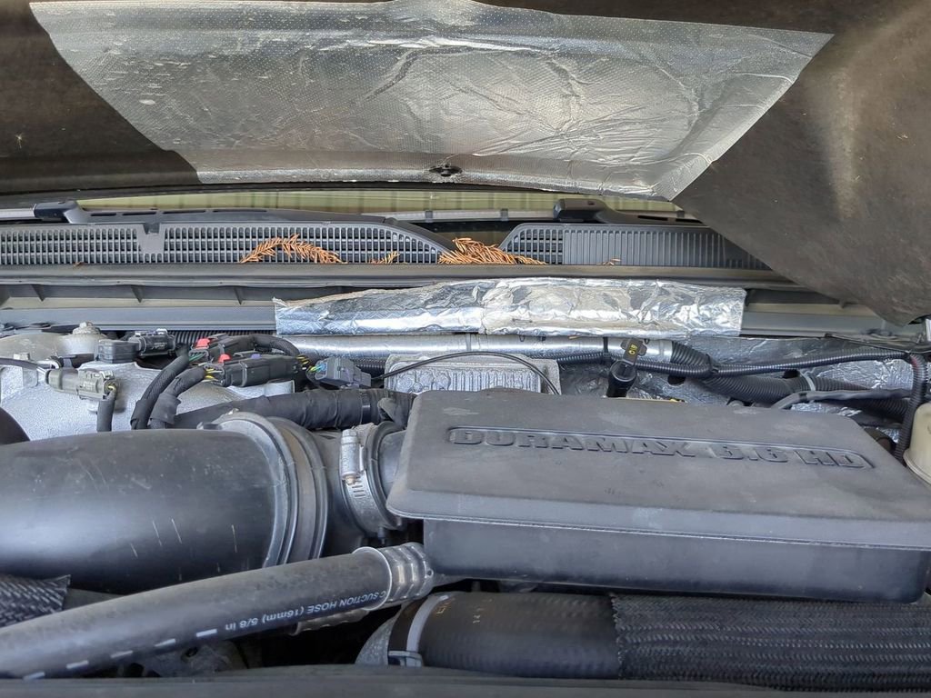 Used 2017 GMC Sierra 2500 Denali w/ Duramax Plus Package image 10