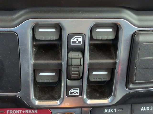 Certified 2022 Jeep Wrangler Unlimited Rubicon 4xe w/ Cold Weather Group image 30