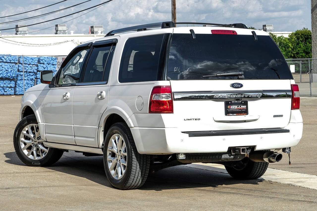 Used 2017 Ford Expedition Limited w/ Equipment Group 301A RWD image 11