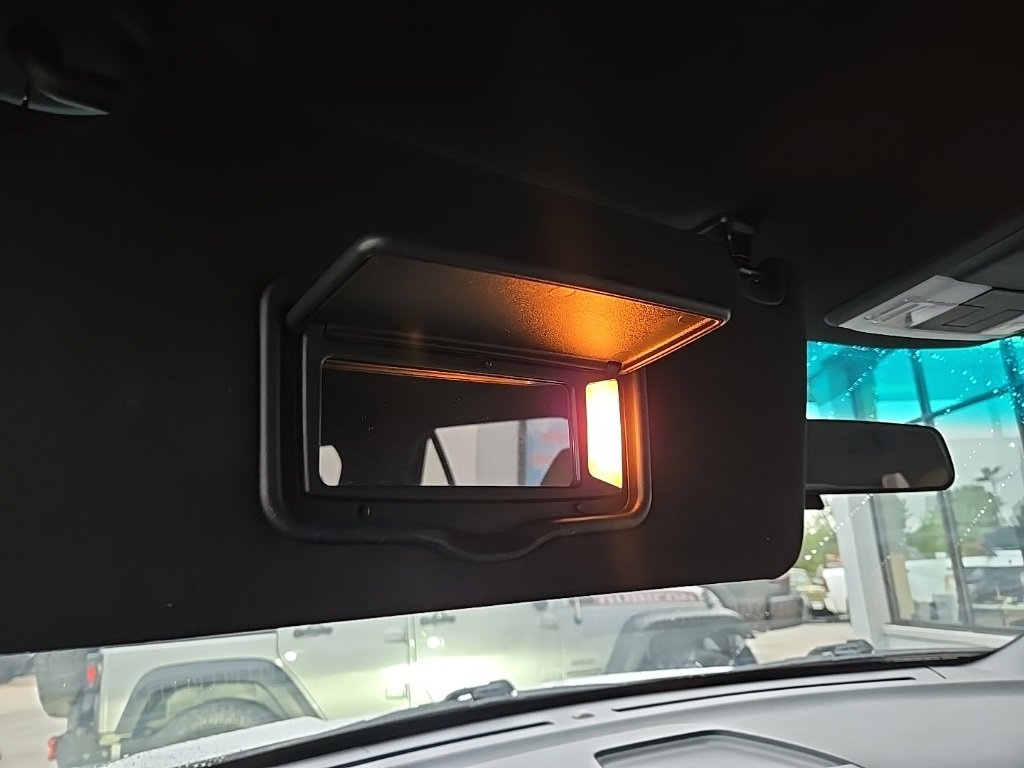 Used 2017 Ford Explorer XLT image 64