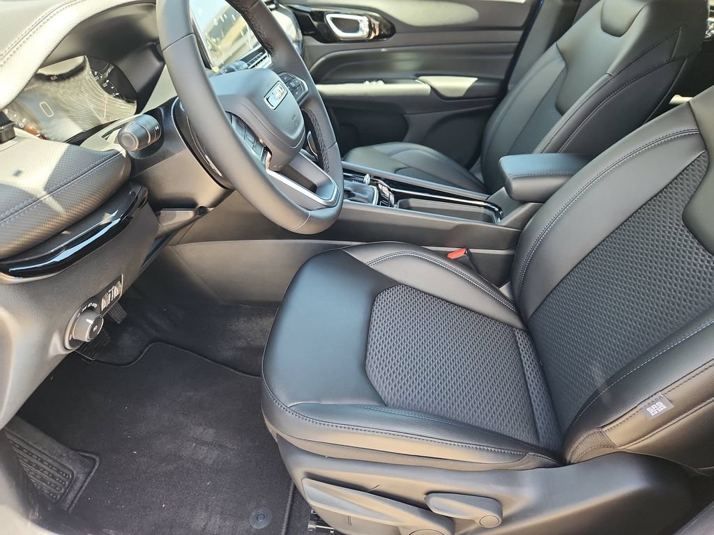New 2026 Jeep Compass Latitude AWD/4WD image 7