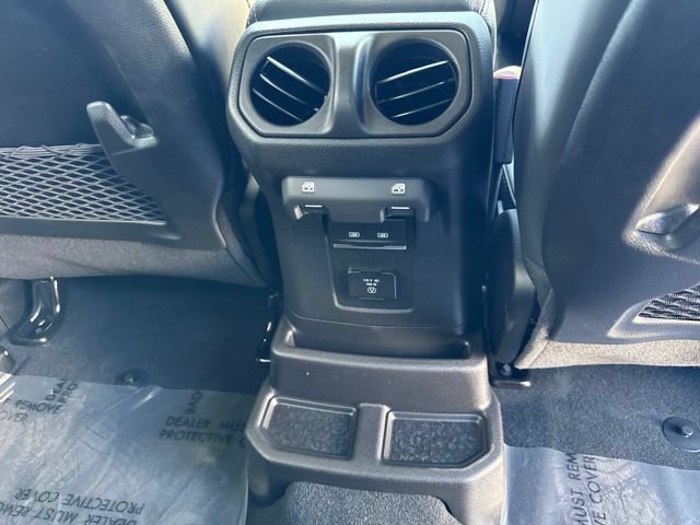 New 2026 Jeep Wrangler Unlimited Rubicon AWD/4WD image 24