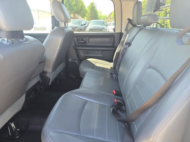 Used 2015 RAM 3500 Tradesman w/ Chrome Appearance Group AWD/4WD image 11