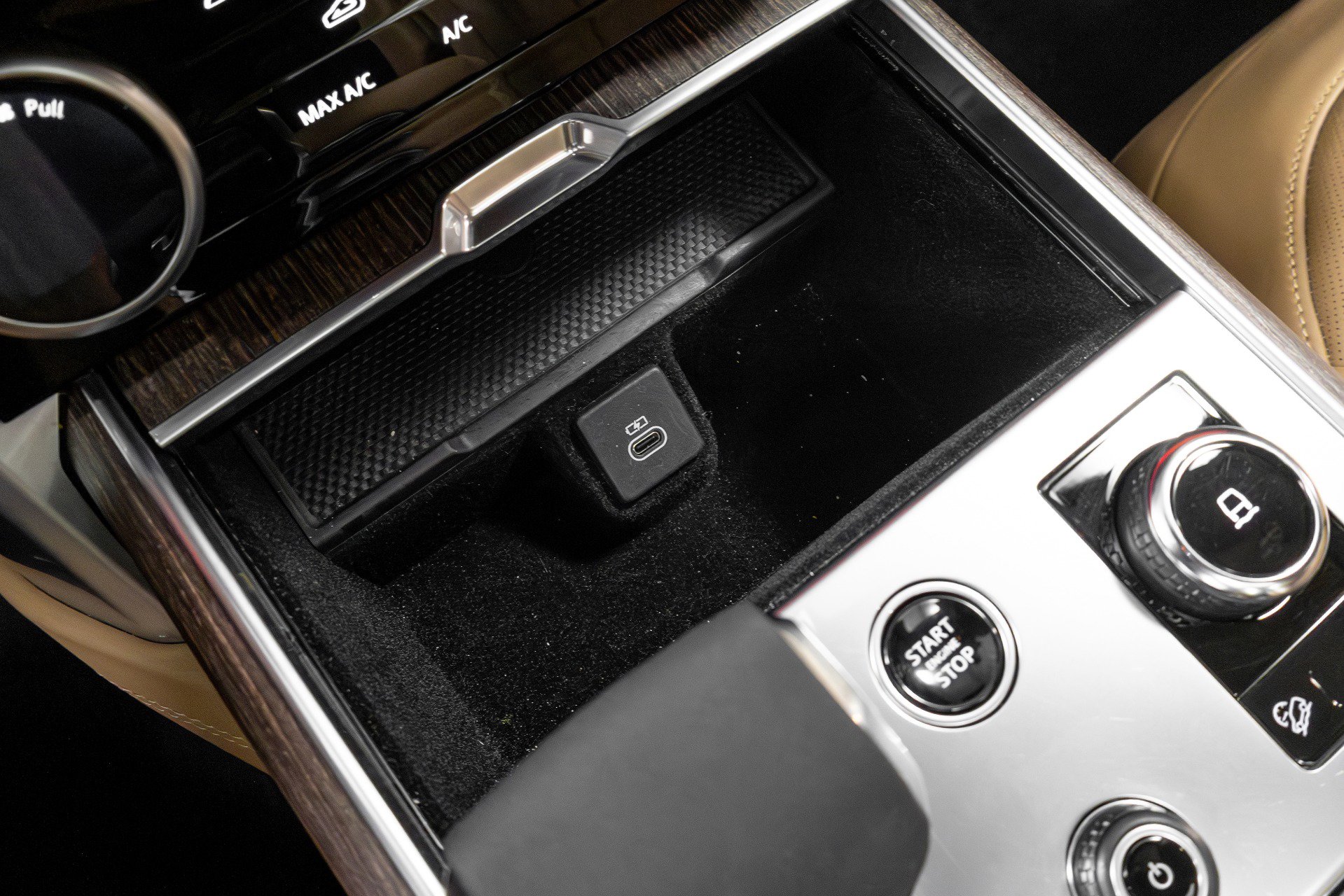 Used 2023 Land Rover Range Rover Autobiography image 67