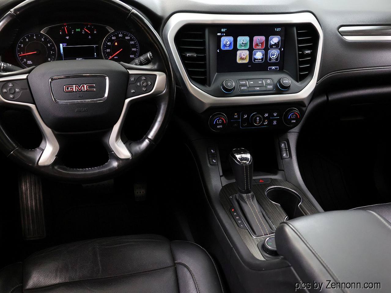 Used 2019 GMC Acadia SLT AWD/4WD image 18