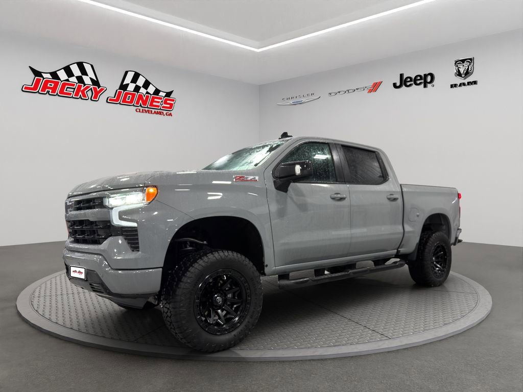 Used 2025 Chevrolet Silverado 1500 RST w/ Convenience Package II image 2