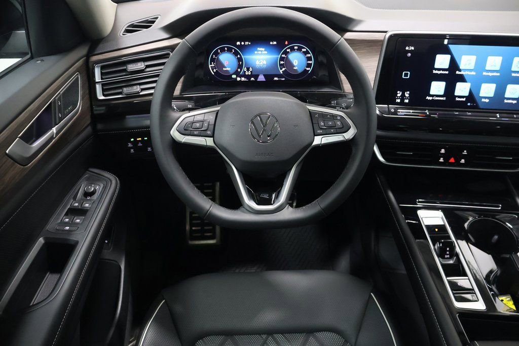 New 2026 Volkswagen Atlas SEL Premium R-Line image 16