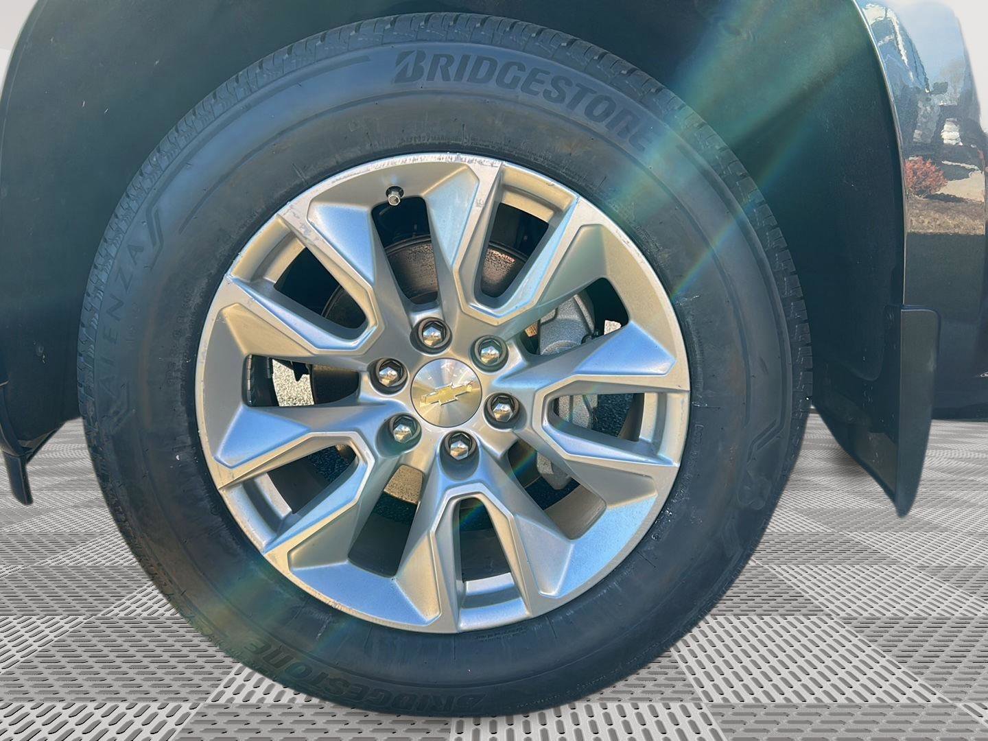 Used 2020 Chevrolet Silverado 1500 Custom w/ Custom Value Package image 24