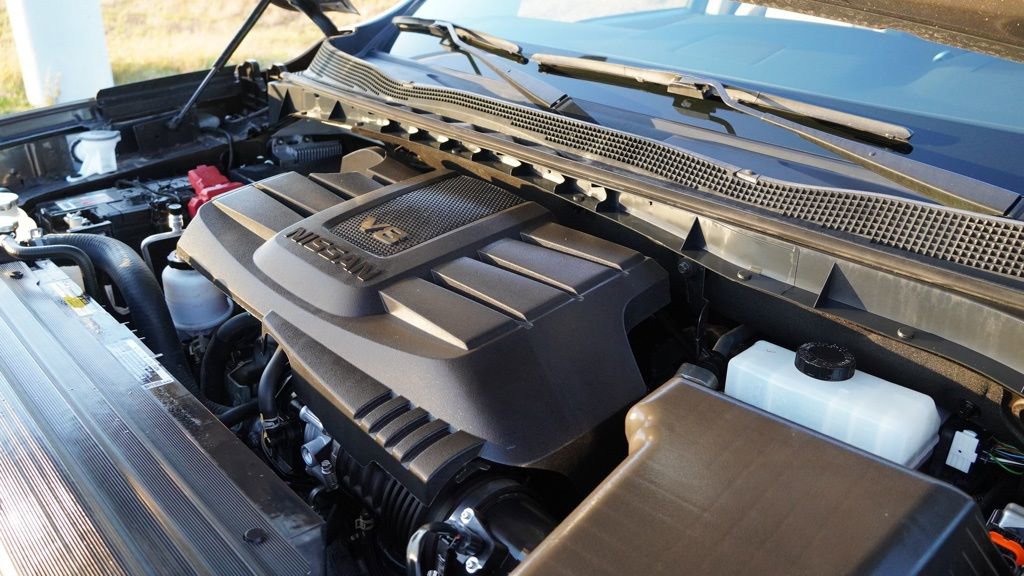 Used 2024 Nissan Titan SV w/ SV Convenience Package image 42