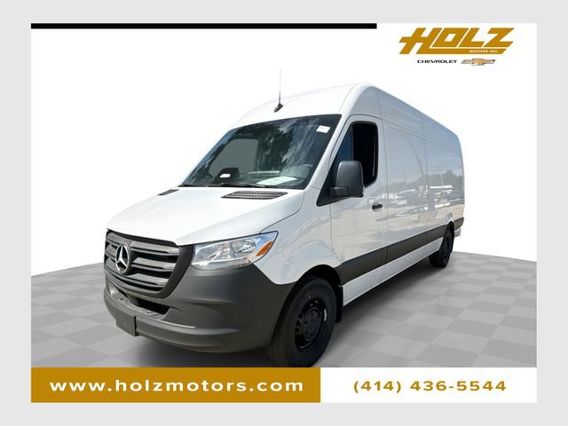 Used 2025 Mercedes-Benz Sprinter 2500 image 1