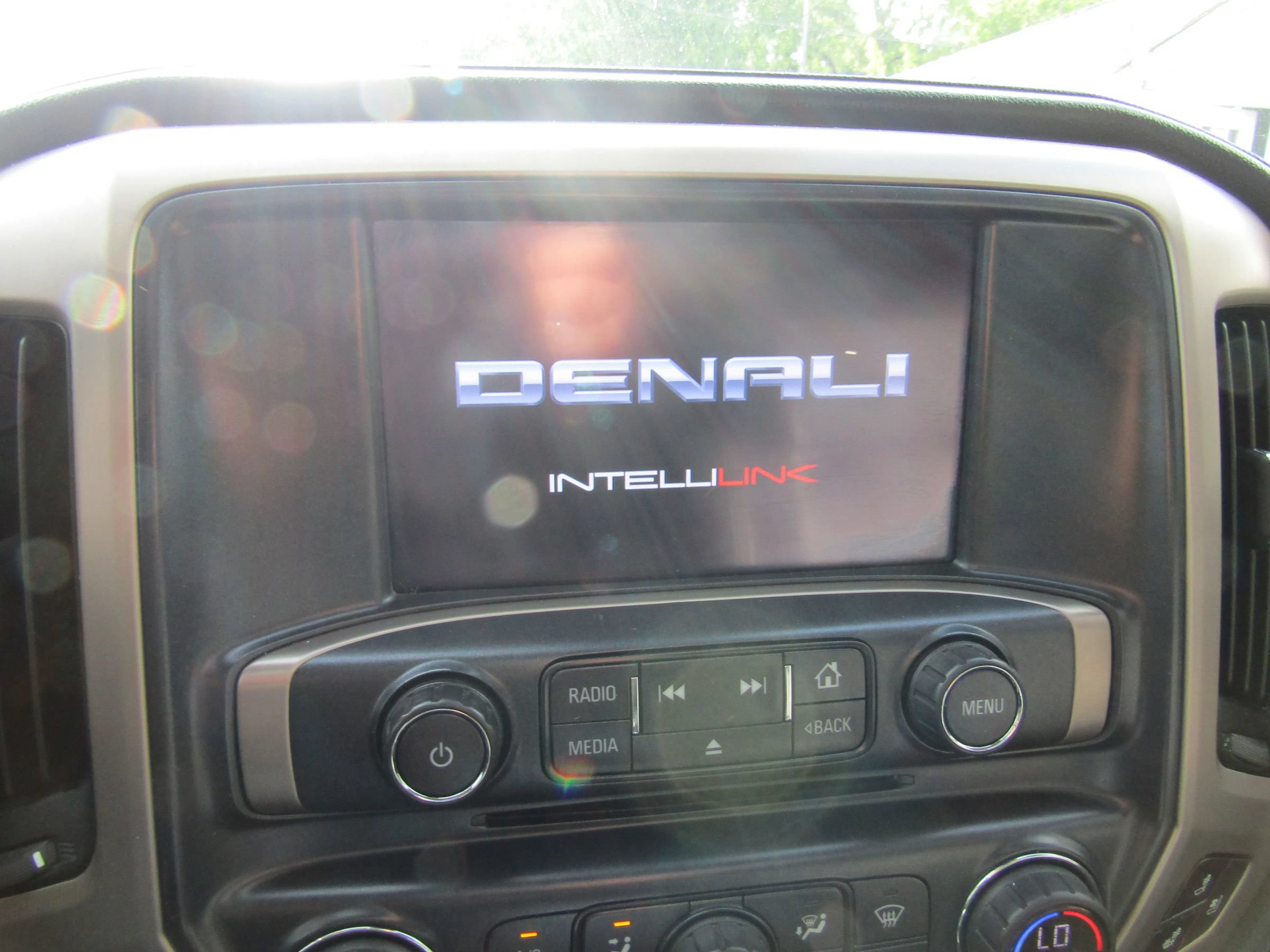 Used 2017 GMC Sierra 1500 Denali AWD/4WD image 24