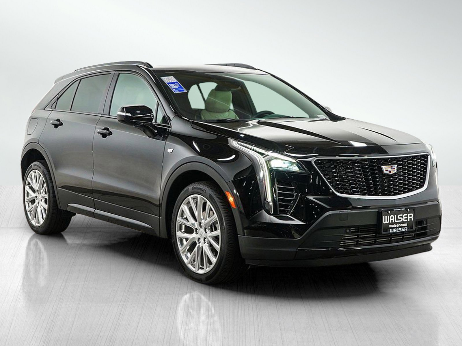 Used 2023 Cadillac XT4 Sport AWD/4WD image 7