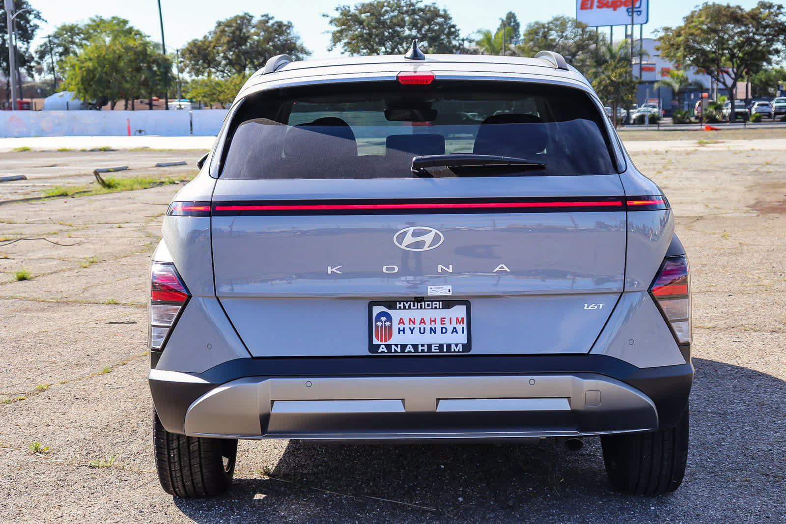 New 2026 Hyundai Kona Limited FWD image 8