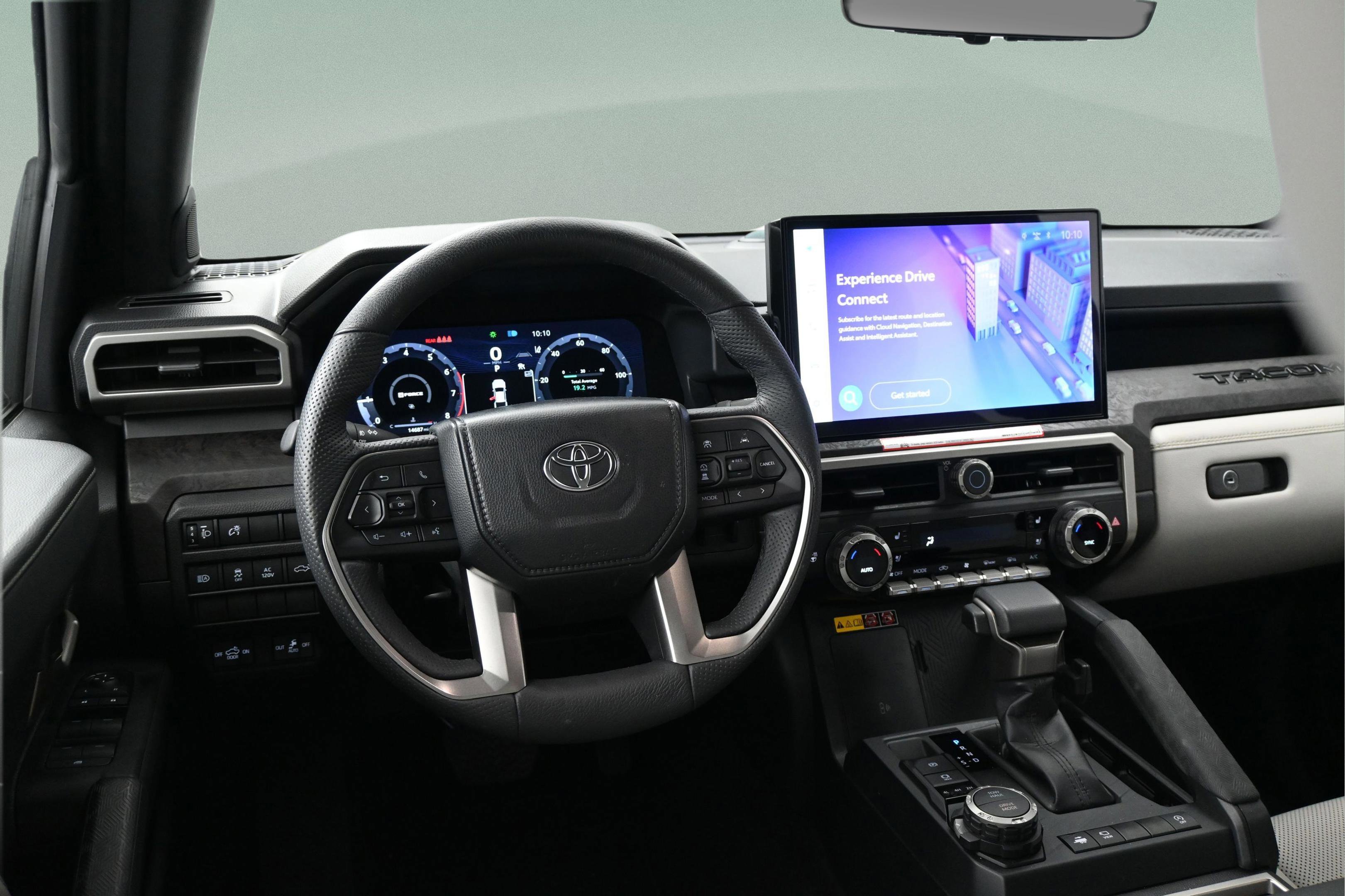 Used 2025 Toyota Tacoma Limited AWD/4WD image 33