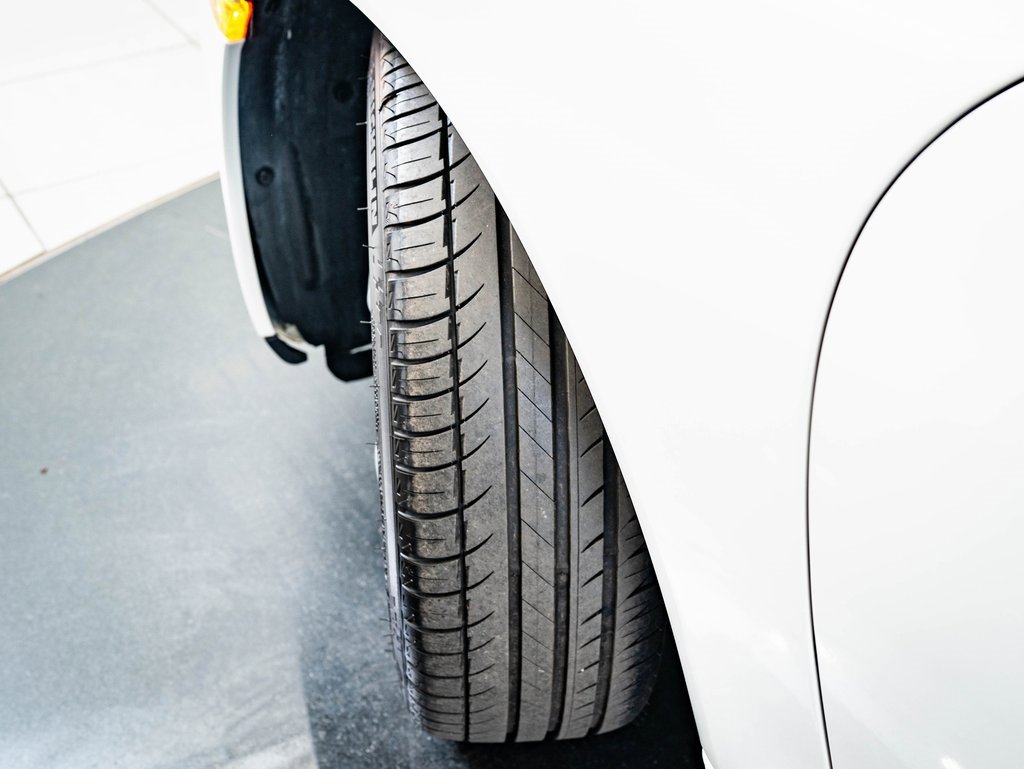 Used 2002 Porsche Boxster image 39