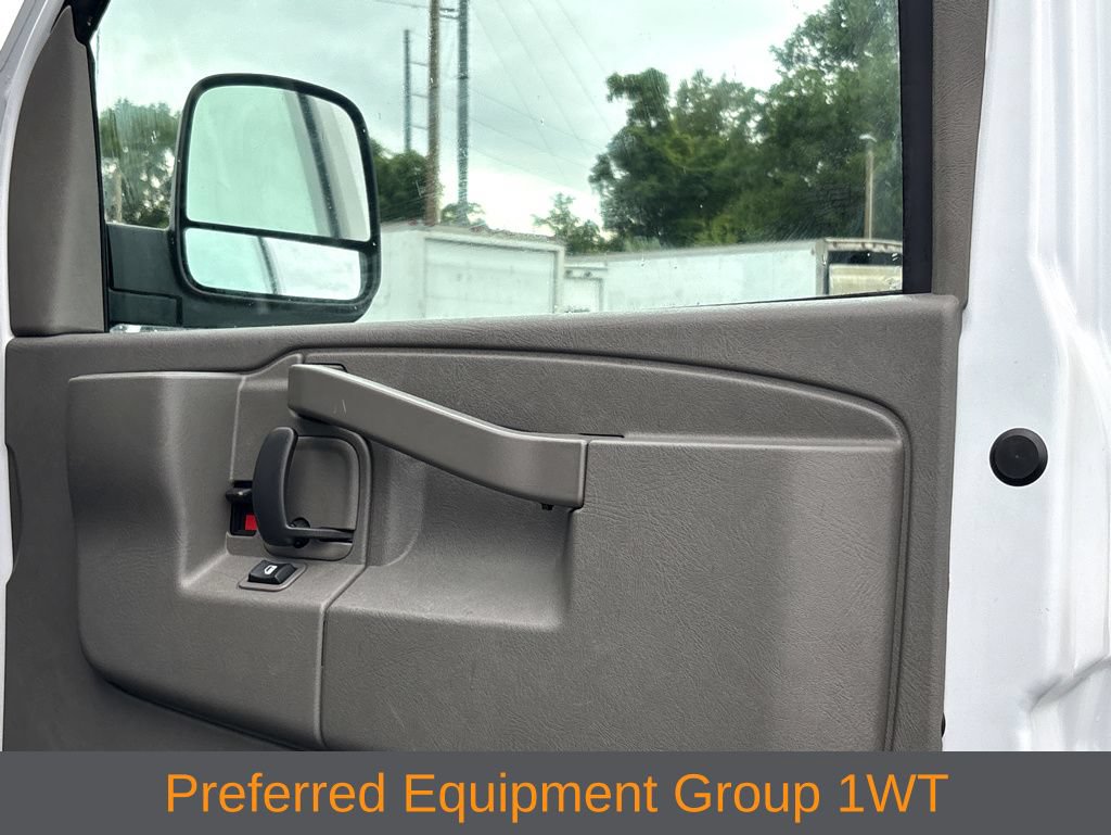 Used 2024 Chevrolet Express 2500 w/ Driver Convenience Package RWD image 8