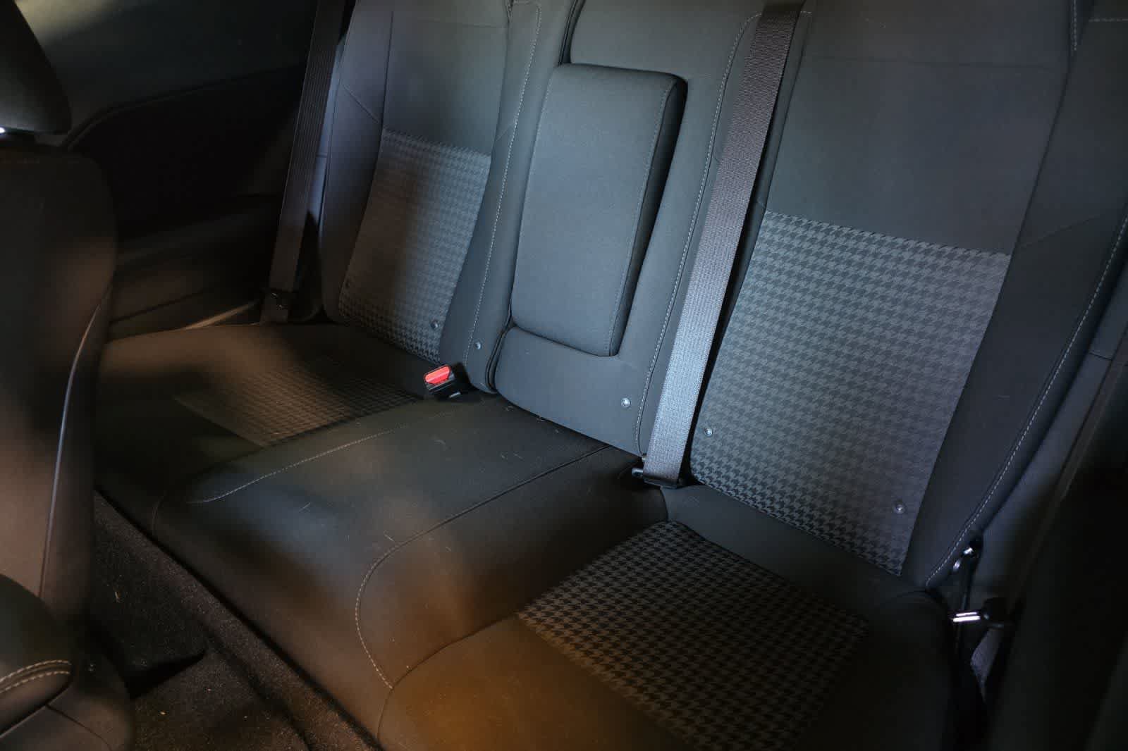 Used 2022 Dodge Challenger R/T Scat Pack RWD image 5