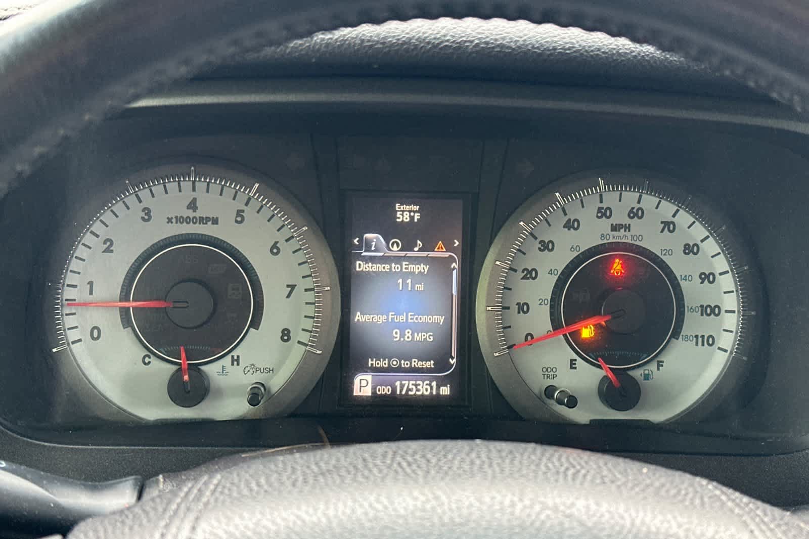 Used 2015 Toyota Sienna SE w/ SE Preferred Package FWD image 26