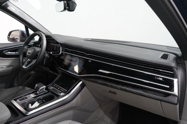 Used 2023 Audi Q7 3.0T Premium Plus w/ Premium Plus Package image 16