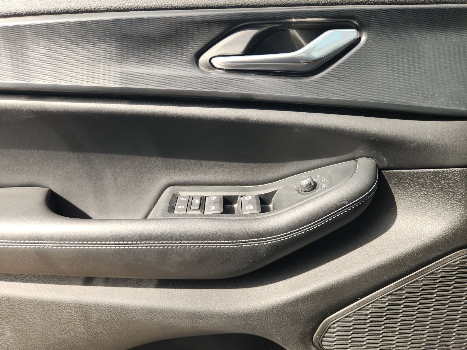 New 2026 Jeep Grand Cherokee L Laredo RWD image 20