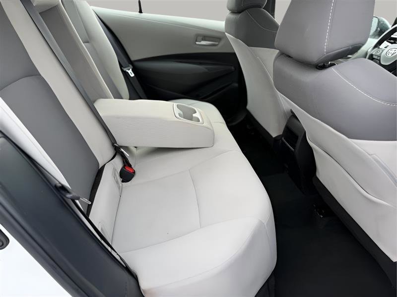 Used 2021 Toyota Corolla LE FWD image 24