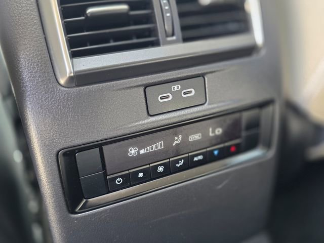 Certified 2024 MAZDA CX-90 Plug-In Hybrid w/ Preferred image 21