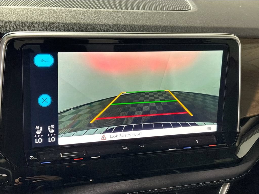 Certified 2025 Volkswagen Atlas SE AWD/4WD image 18