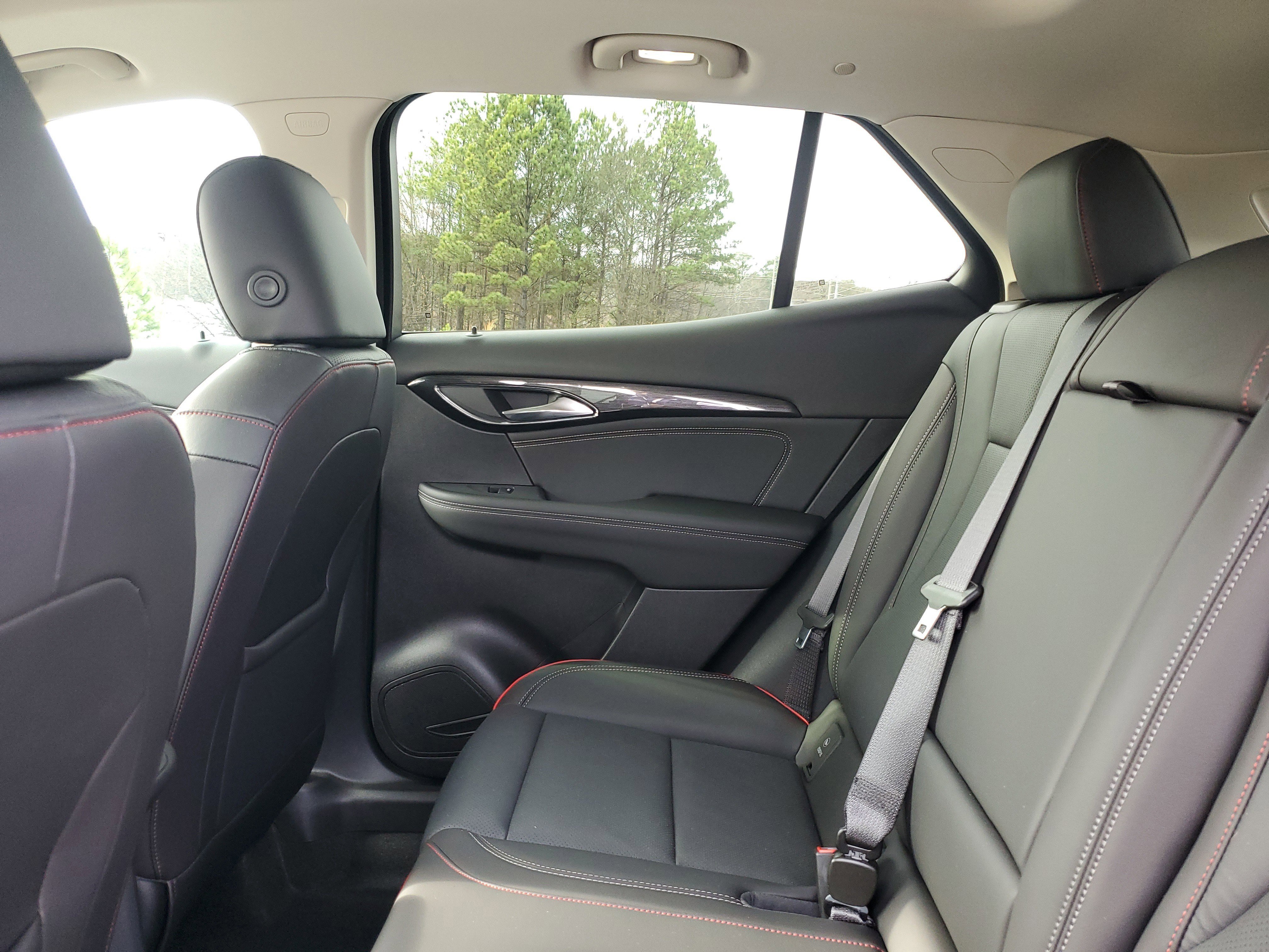 Used 2023 Buick Envision Essence w/ Technology Package I image 8